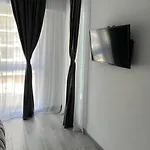 Apartment Maya Nord10 By Alezzi Parking&pool