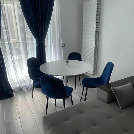 Apartamento Maya Nord10 By Alezzi Parking&pool