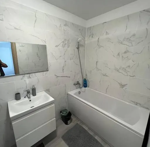 Maya Nord10 By Alezzi Parking&pool *